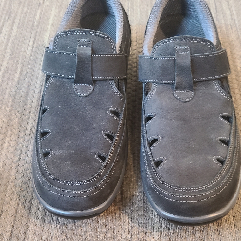 Womens Orthofeet Extra Wide Leather Sz 10